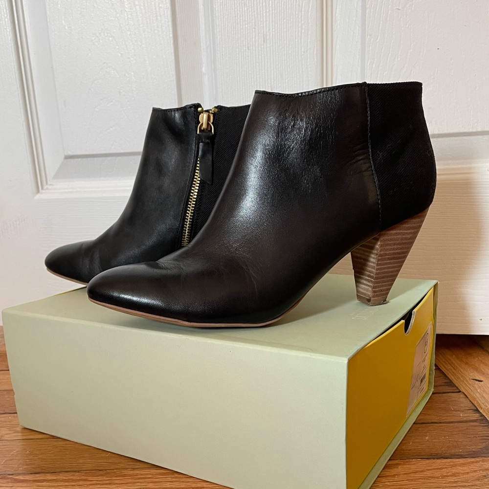 Kate Spade Saturday Black Contrast Short Boot